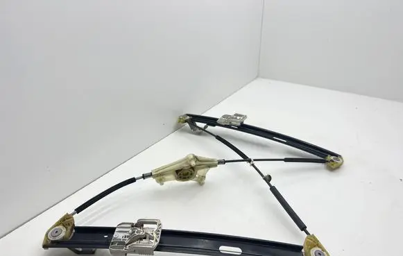Seat Leon (5F) Front door electric window regulator 5F4837462D