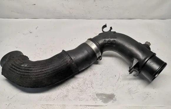 Lexus IS 220D-250-350 Intercooler hose/pipe 1730926010 1730326130
