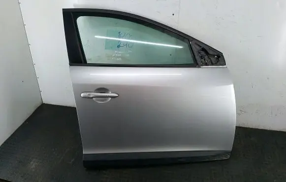 Renault Megane III Front door TED69