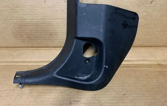 BMW X1 F48 F49 Foot area side trim 7326909