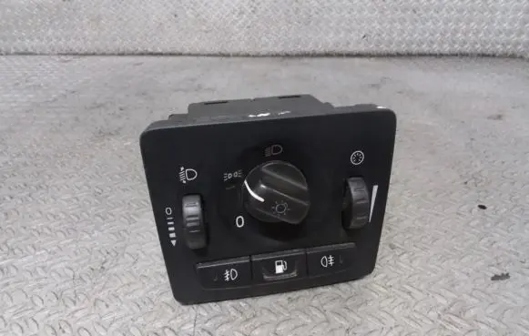 Light switch