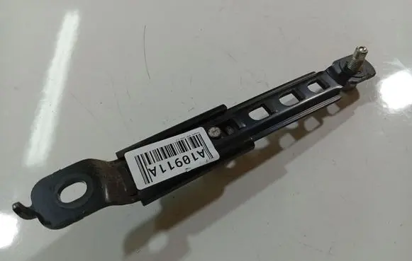 Peugeot 4007 Seat belt adjustment rail 63020B