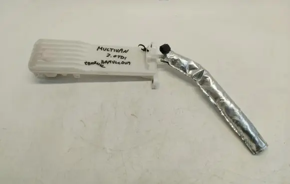 Brake fluid reservoir