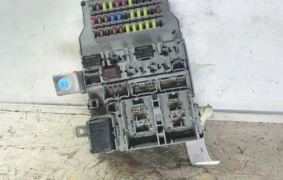 Honda Accord Fuse module A000011