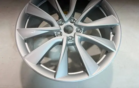 Tesla Model 3 R19 alloy rim 104422400