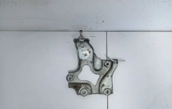 Toyota Yaris other engine part 2568733010