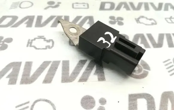 Toyota Prius (XW20) Other relay 90980-04159