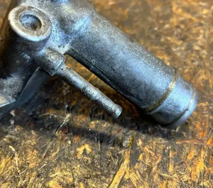 Thermostat/thermostat housing