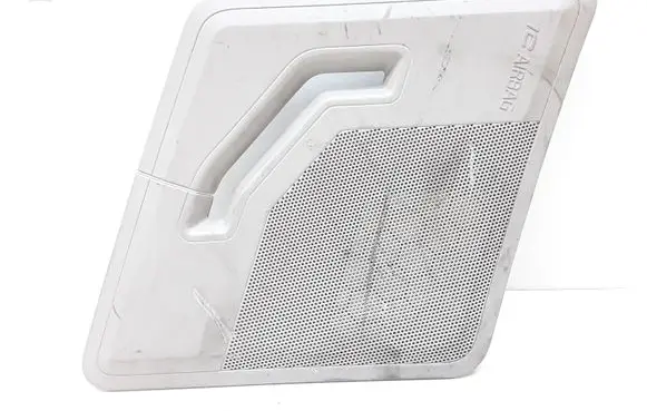 Volvo XC90 Parcel shelf speaker trim grill 8641273