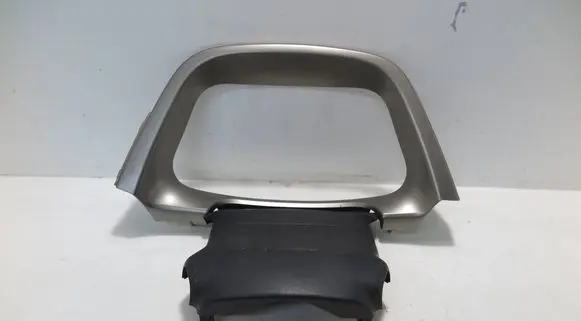 Toyota RAV 4 (XA40) Steering wheel column trim 4528642110