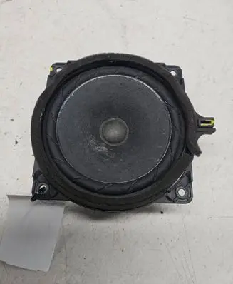 Hyundai Sonata Front door speaker B665139