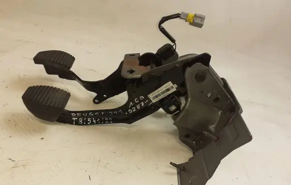 Peugeot 301 Pedal assembly 