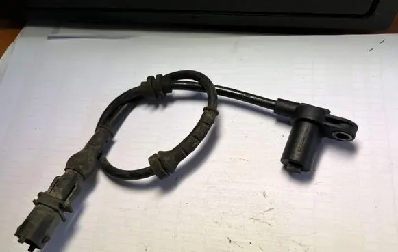Opel Meriva A ABS brake wheel speed sensor 09115064