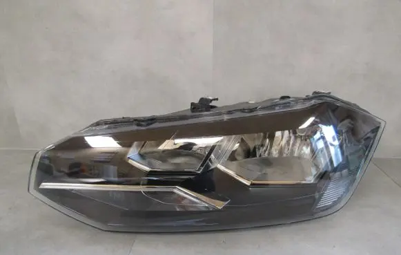 Volkswagen Polo VI Headlight/headlamp 2G1941005