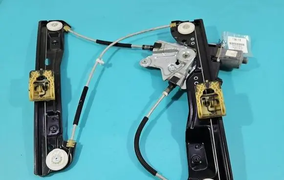 Opel Insignia A Front door window regulator with motor 20951582 IMPRK1561118