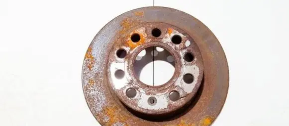 Volkswagen Golf V Rear brake disc neventiliuojamas