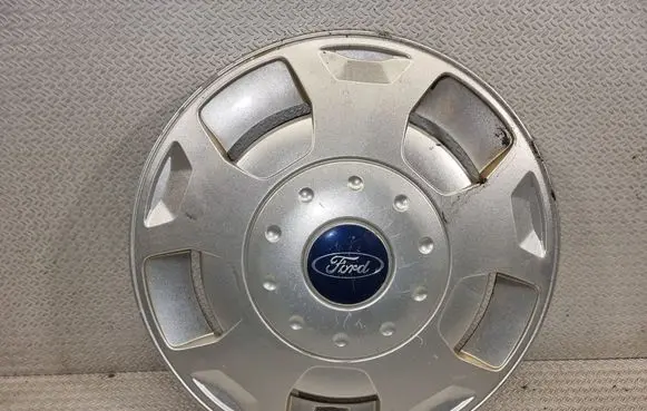 Ford Transit R15 wheel hub/cap/trim 6C111130BB