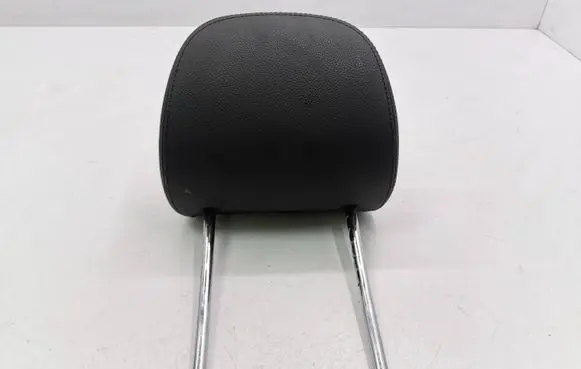 Mercedes-Benz B W245 Front seat headrest 