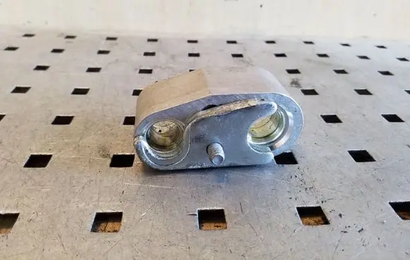 Ford Kuga I Air conditioning (A/C) pipe/hose
