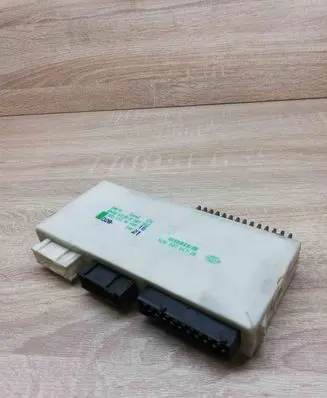 BMW 5 E39 Central body control module 8381962 12037310
