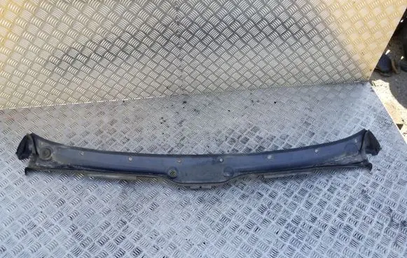 BMW X5 E53 Wiper trim 51718256313 8256313
