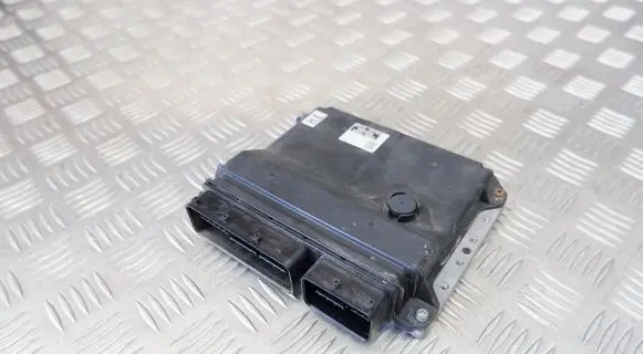 Lexus GS 300 350 430 450H Engine control unit/module 8966130D00
