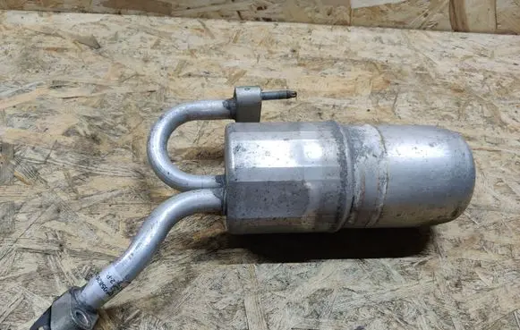 Dodge Caliber Air conditioning (A/C) air dryer 05058261AE
