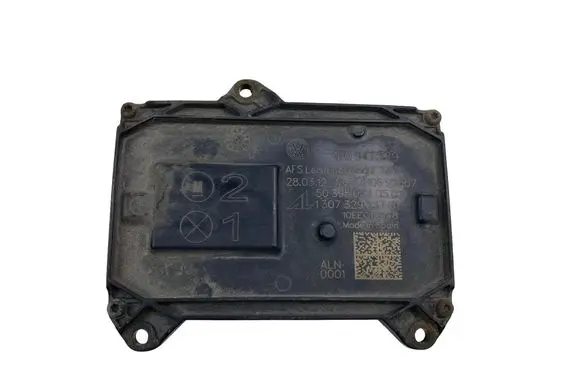 Volkswagen PASSAT CC Xenon control unit/module 1T0941329