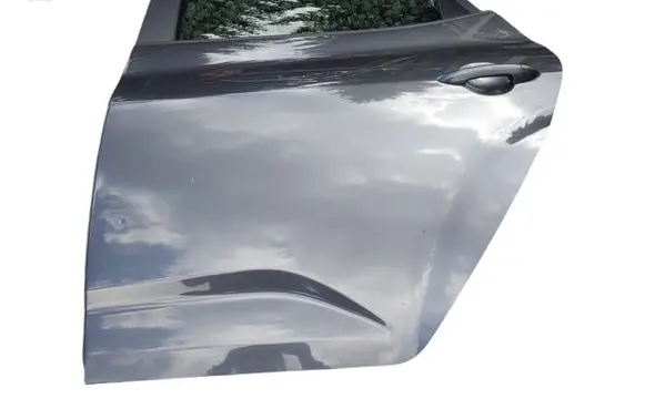 KIA Venga Rear door 