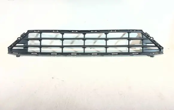 Volvo XC60 Front bumper lower grill 32296070