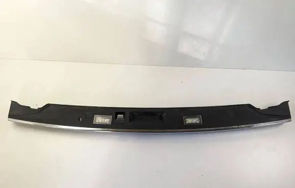 BMW 7 F01 F02 F03 F04 Trunk door license plate light bar 7200035 15161718