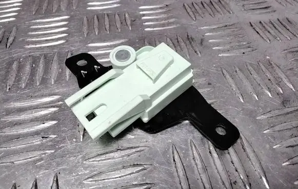 BMW X3 E83 Airbag deployment crash/impact sensor 65773418539 H220PDZZ 657734185390