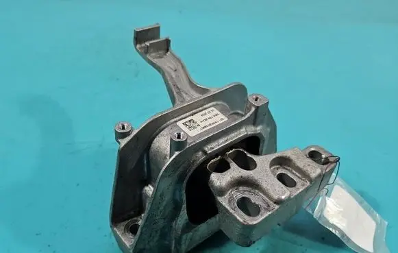 Skoda Superb B8 (3V) Engine mount vacuum valve 5WA199262H IMPRK1550911