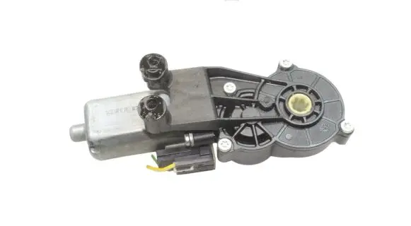 Mercedes-Benz CLS C219 Seat adjustment motor 0390203275