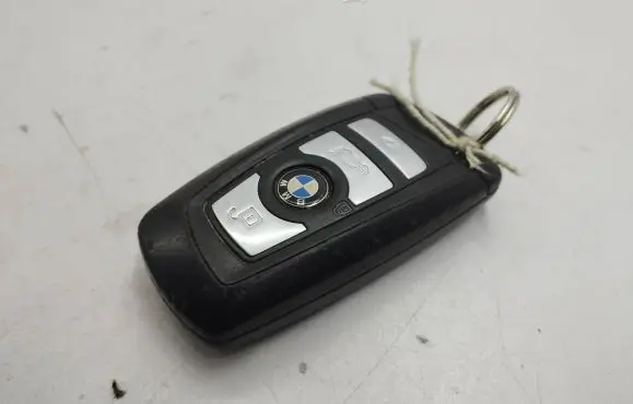 BMW 5 F10 F11 Ignition key/card 
