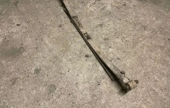 Nissan Navara D40 Rear leaf spring 