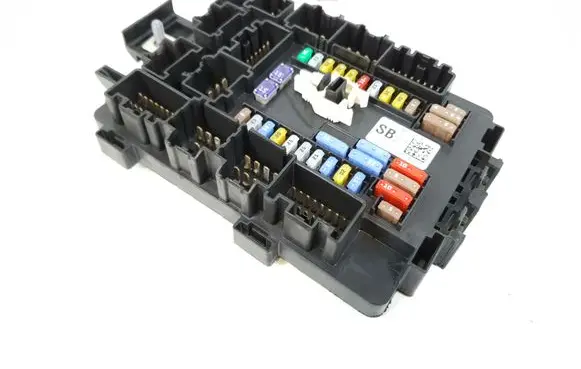 Tesla Model S Fuse module 1034409-00-B