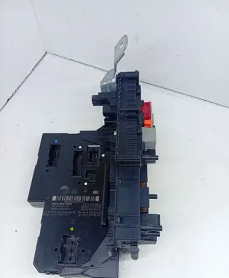 Mercedes-Benz C W204 Fuse module A2049060805