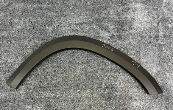 Peugeot 2008 I Front arch trim 9817491577 L700