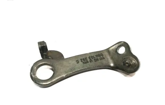 Porsche Cayenne (9Y0 9Y3) Engine mounting bracket 06M103392C
