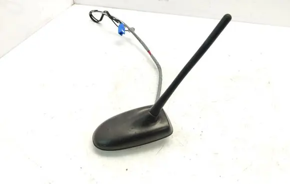 Toyota RAV 4 (XA30) Radio antenna V306907C