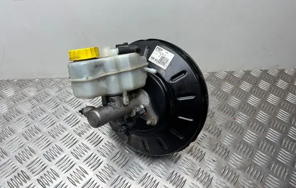 Skoda Rapid (NH) Brake booster 6R1614105R 6R0611301A