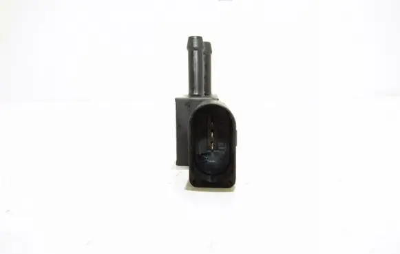 Volkswagen Caddy Oil pressure sensor 076906051A
