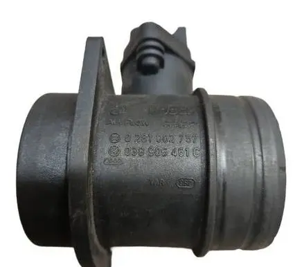 Volkswagen Golf IV Mass air flow meter 0281002757