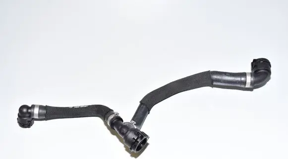 BMW 5 G30 G31 Engine coolant pipe/hose 8592808