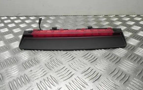 BMW 7 F01 F02 F03 F04 Third/center stoplight 7182211 T5190