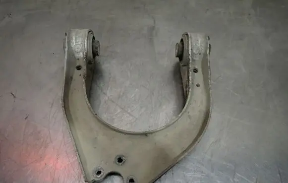 Mercedes-Benz E W211 Front control arm