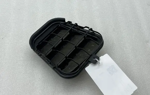 Audi Q2 - Quarter panel pressure vent 4G9819181C