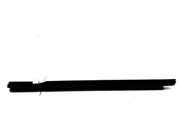Toyota Prius (XW50) Front door trim bar 6817247070
