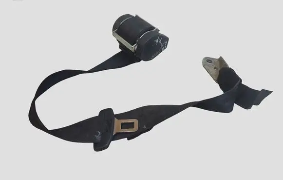 Volkswagen Golf V Rear seatbelt 1K6857805N